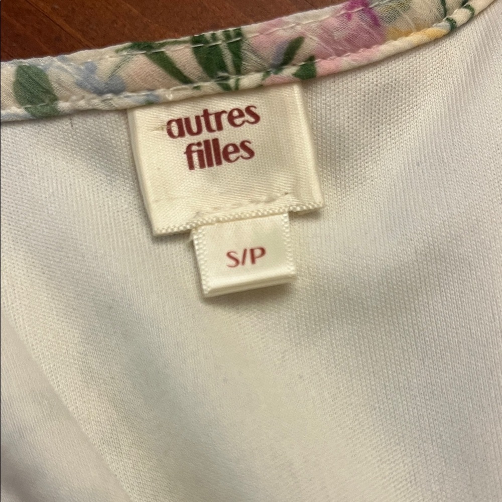 (S) Autres Filles anthropology Tiered Floral Maxi Dress NWOT - Picture 5 of 8